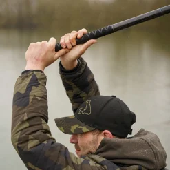 Avid Extremity Throwing Stick