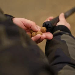 Avid Extremity Throwing Stick