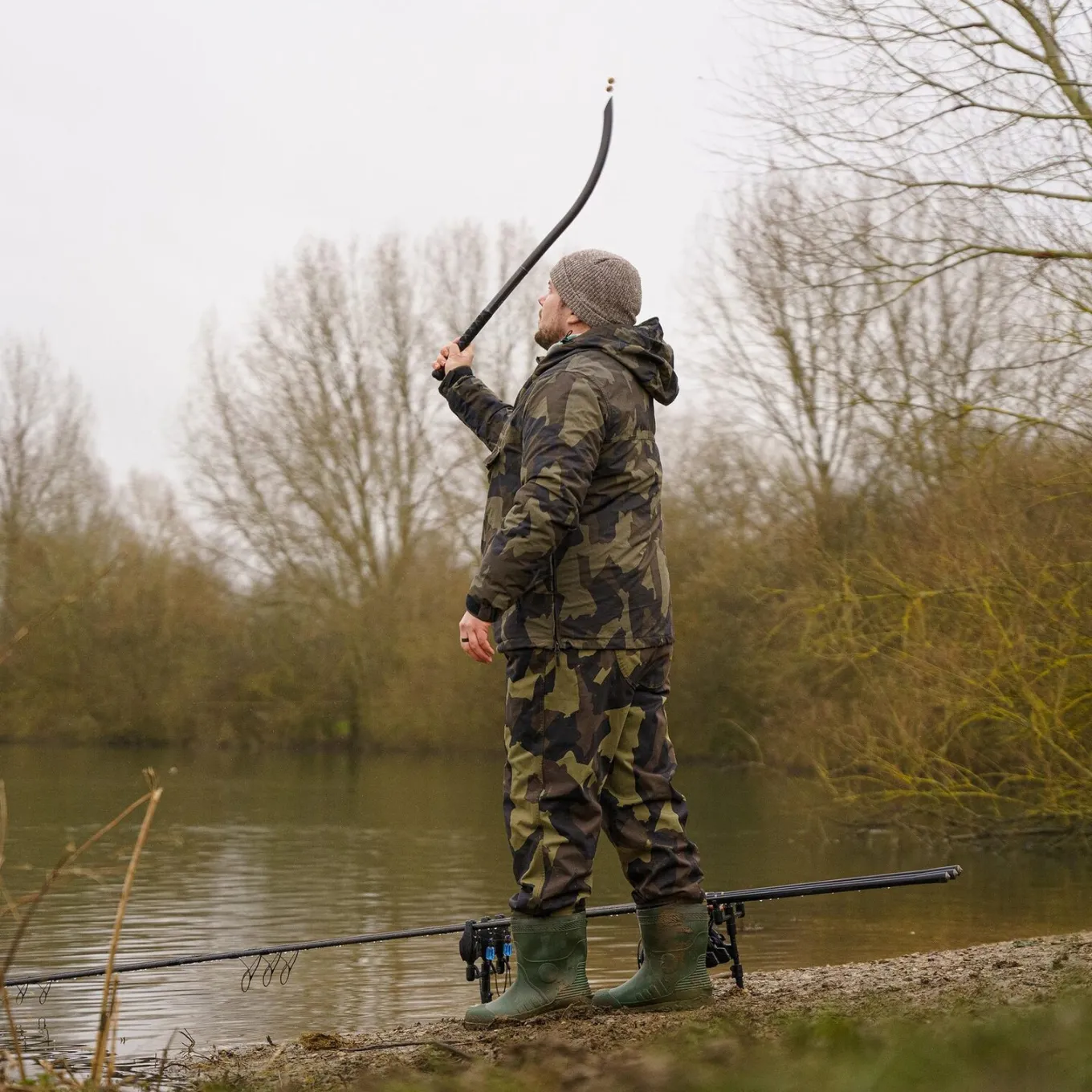 Avid Extremity Throwing Stick