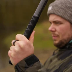 Avid Extremity Throwing Stick