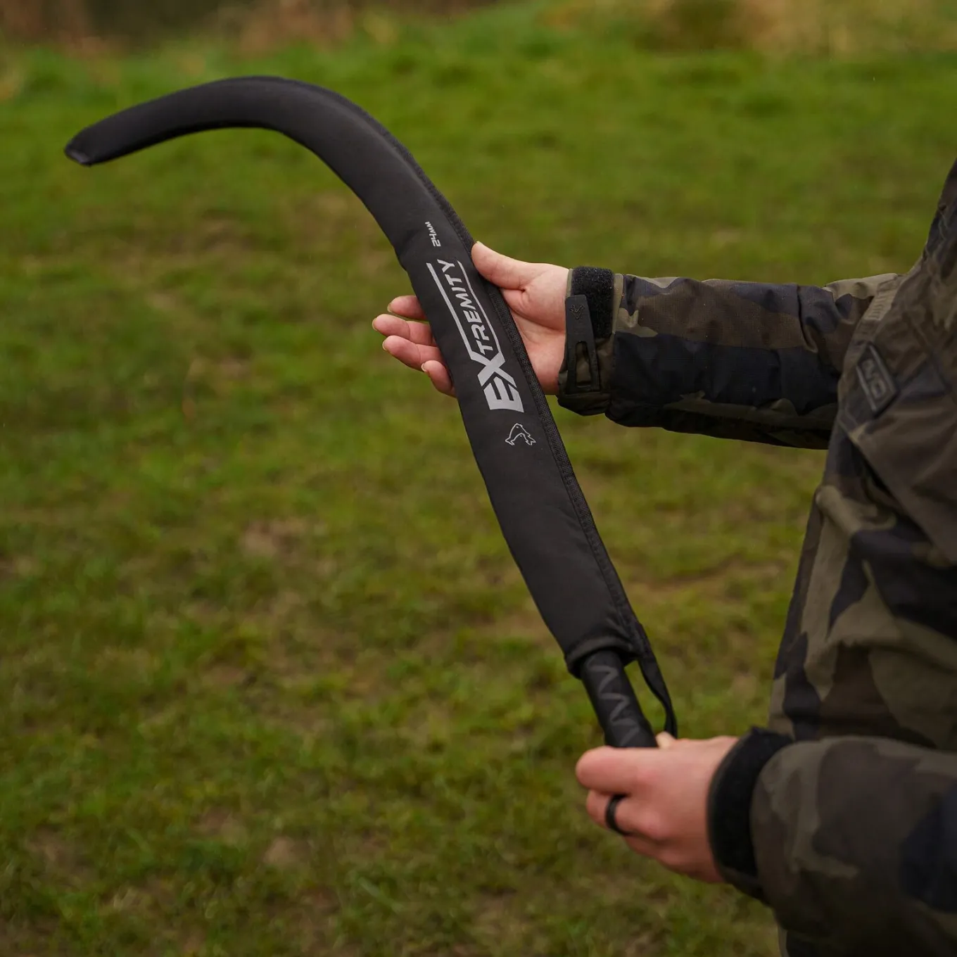 Avid Extremity Throwing Stick