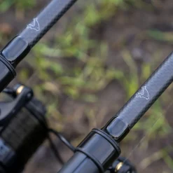 Avid Revolve R Rods