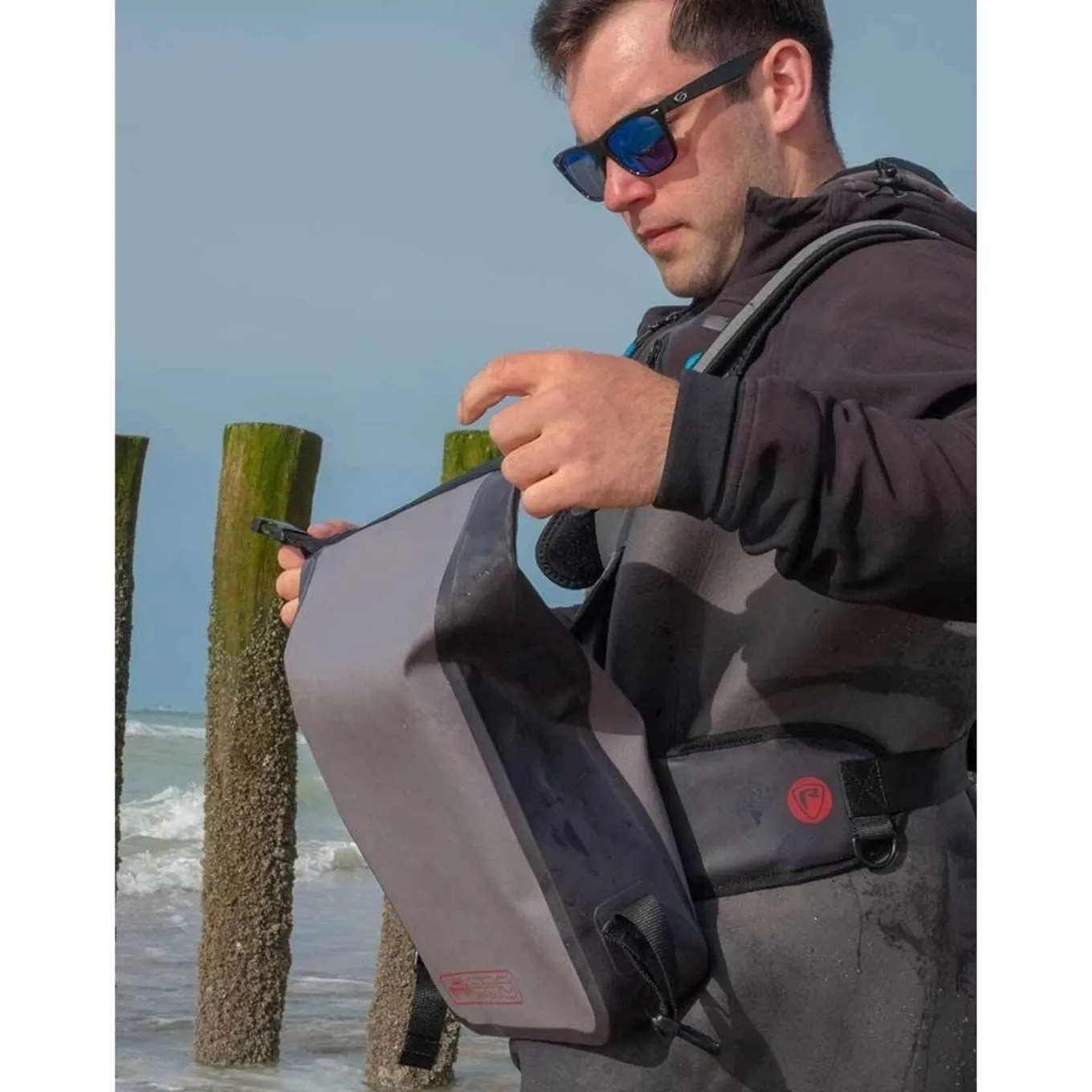 Fox Rage Pro Series Waterproof Belt Bag