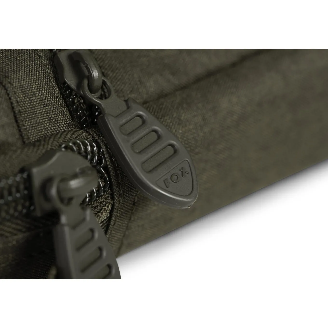Fox Voyager Shoulder Bag