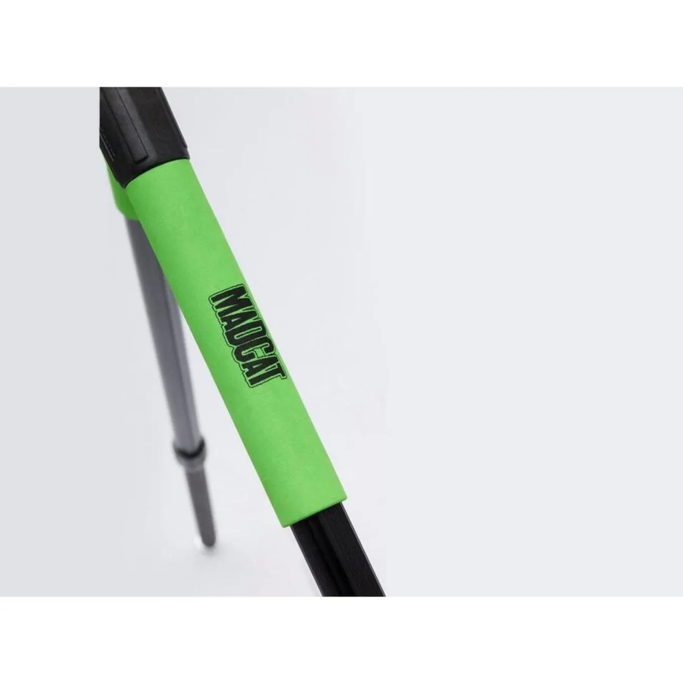 Madcat Heavy Duty Tri Pod 2-Rod 98-174cm
