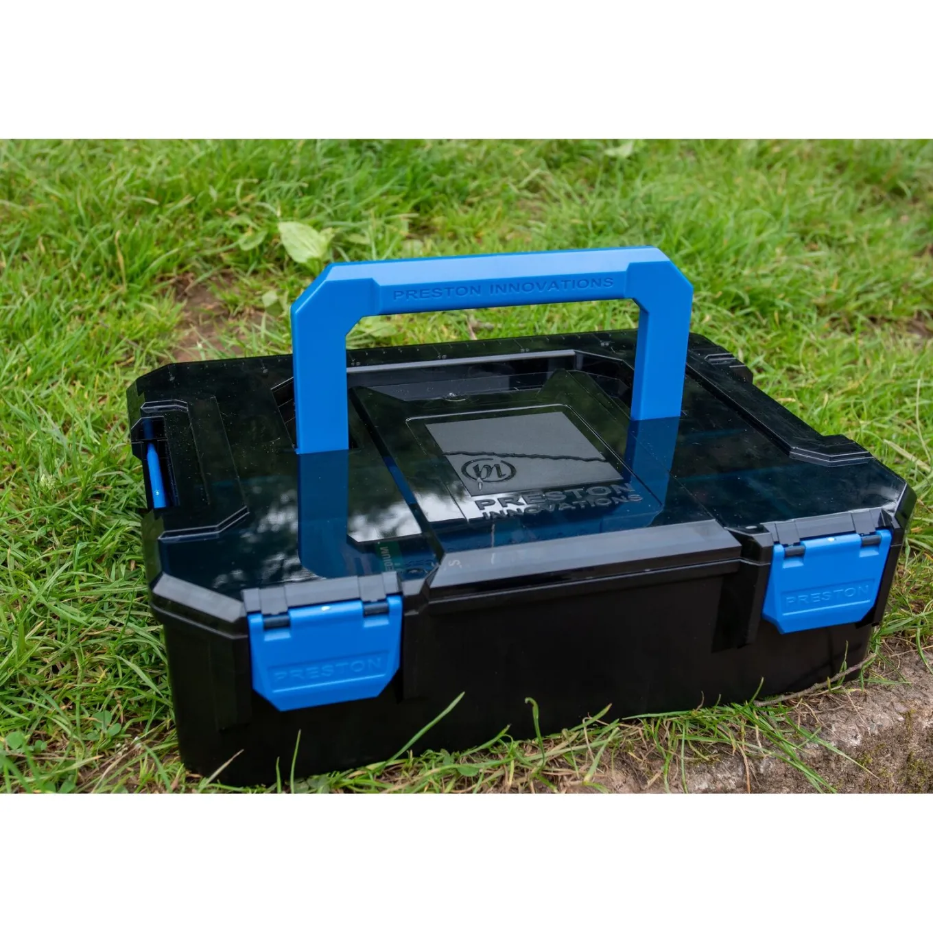 Preston Hardcase Feeder System