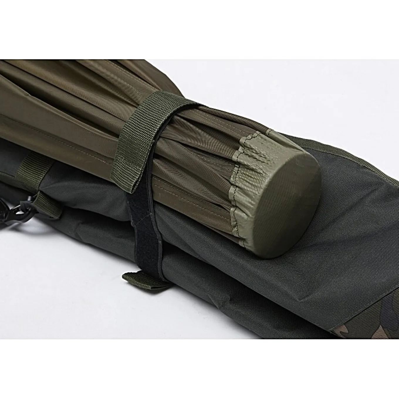 Prologic Avenger Padded Rod Sleeve